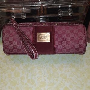 Liz Claiborne pink makeup bag-8 inches long